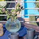 Апартаменты Maleme Yoga Blue