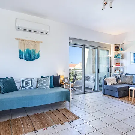 Maleme Yoga Blue Apartment *