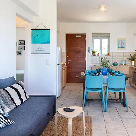 Maleme Yoga Blue Apartment
