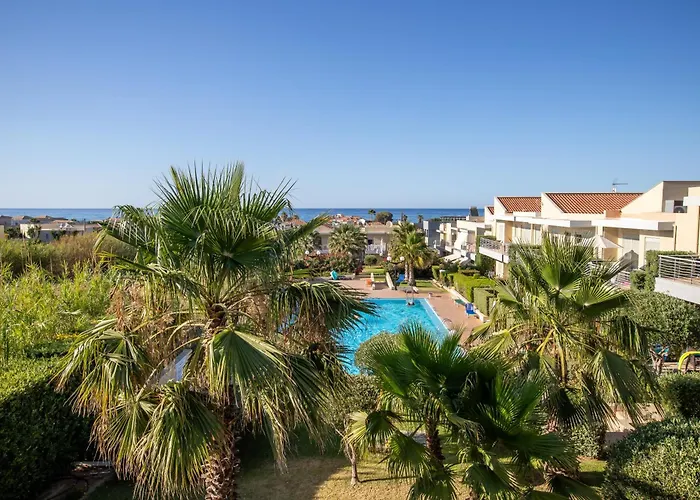 アパート Maleme Yoga Blue